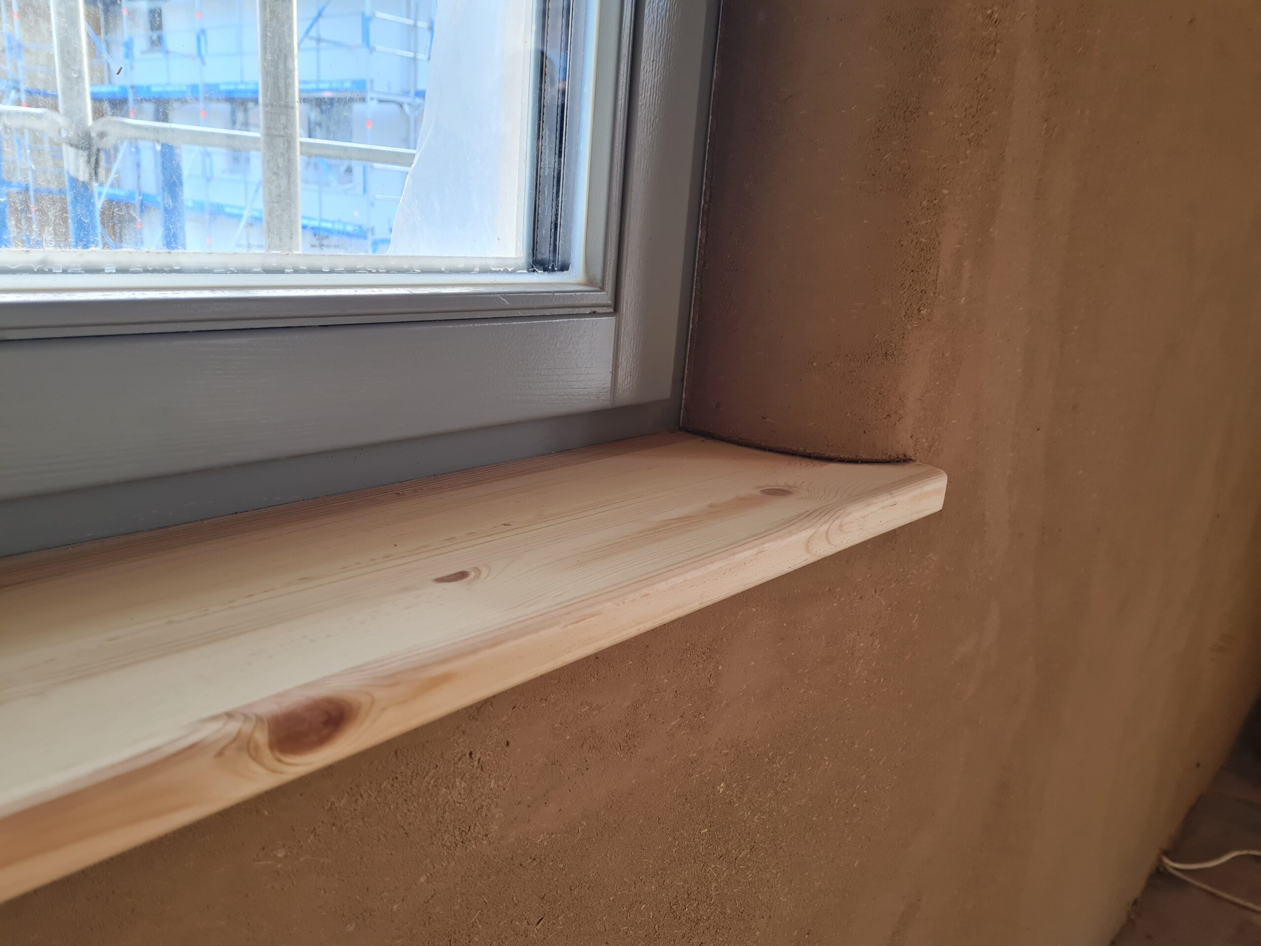 Read more about the article Fensterbänke aus Holz im Nordhaus